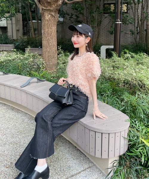 hinari セミフレアデニムパンツ　ネイビー　Sサイズ hinari（ヒナリ）の「セミフレアデニムパンツ（裾カット可能）（デニム