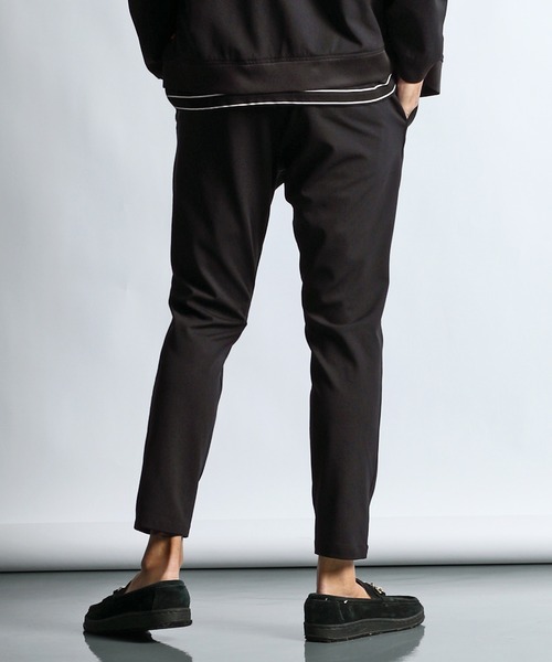 The DUFFER of ST.GEORGE（ザダファーオブセントジョージ）の「[360° THE CIRCLE STRETCH] BY WONDER SHAPE：セットアップ 軽量ジャージ素材 コンフォートパンツ（その他パンツ・メンズ・ブラック/ネイビー・SMALL/MEDIUM/LARGE/X-LARGE）」の8枚目の写真
