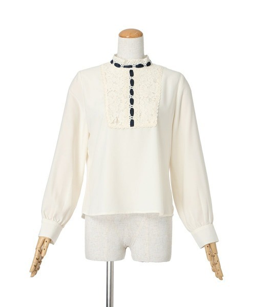 an another angelus（アンアナザーアンジェラス）の「はしごレースヨークプルオーバーブラウス/fint　フィント（シャツ/ブラウス・レディース・ホワイト×グレー/ホワイト×ネイビー・FREE）」の15枚目の写真