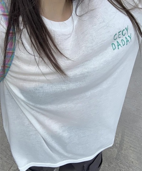 LETee(レティー)の「シアータイプ バックロゴプリントトップス(Tシャツ/カットソー・レディース・ピンク/ブルー/グリーン/ホワイト・FREE)」の14枚目の写真