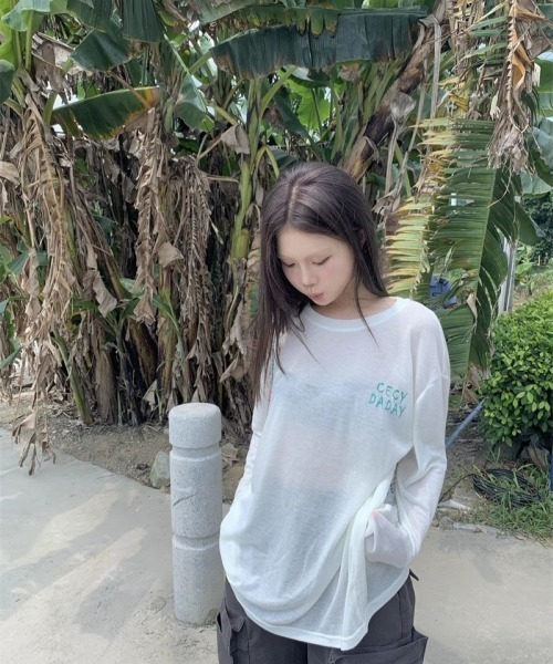 LETee(レティー)の「シアータイプ バックロゴプリントトップス(Tシャツ/カットソー・レディース・ピンク/ブルー/グリーン/ホワイト・FREE)」の17枚目の写真