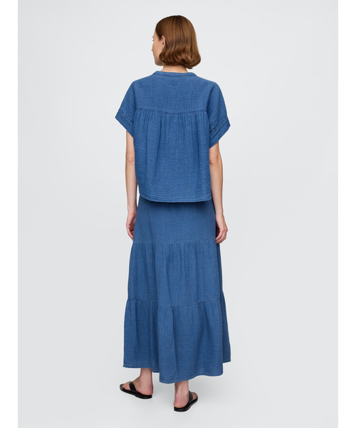 GAP(ギャップ)の「クリンクルガーゼデニム ティアード マキシスカート(スカート・レディース・インディゴブルー・M/S/XS/L/XXS)」の12枚目の写真