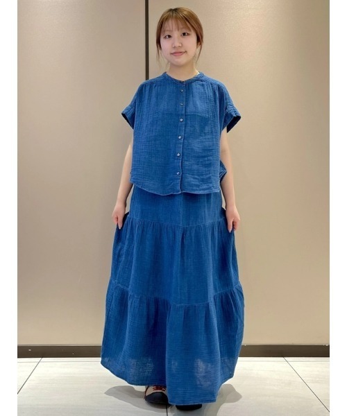 GAP(ギャップ)の「クリンクルガーゼデニム ティアード マキシスカート(スカート・レディース・インディゴブルー・M/S/XS/L/XXS)」の4枚目の写真