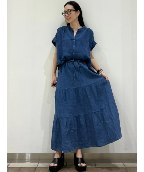 GAP(ギャップ)の「クリンクルガーゼデニム ティアード マキシスカート(スカート・レディース・インディゴブルー・M/S/XS/L/XXS)」の7枚目の写真