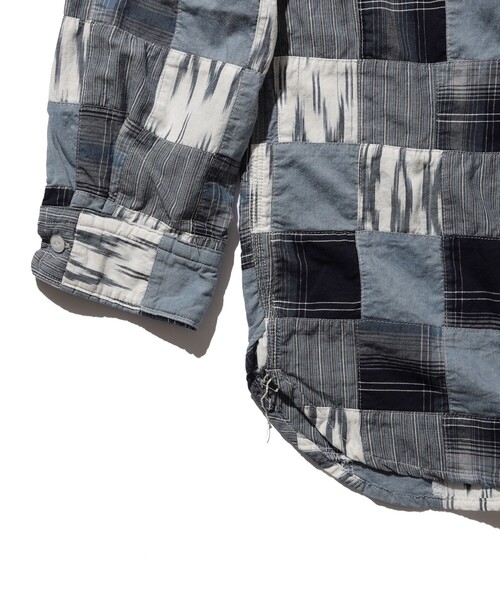 BEAMS PLUS（ビームスプラス）の「パッチワーク ワークシャツ（シャツ/ブラウス・メンズ・ブルー・S/M/L/XL）」の4枚目の写真
