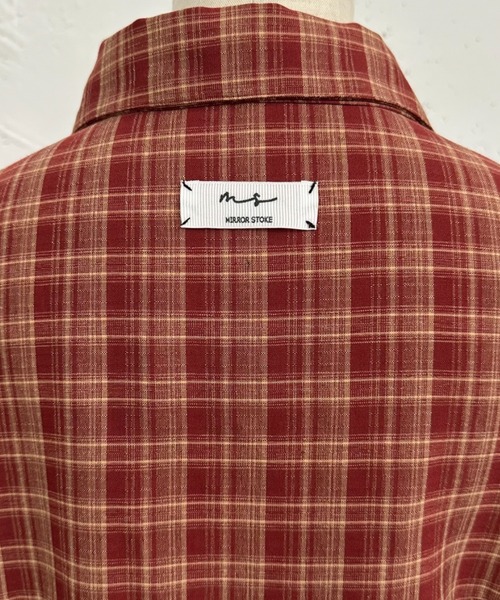 MIRROR STOKE（ミラーストーク）の「【ZOZO限定】CHECK OVER SHIRT（シャツ/ブラウス・レディース・ネイビー/キャメル/レッド・MEDIUM）」の9枚目の写真