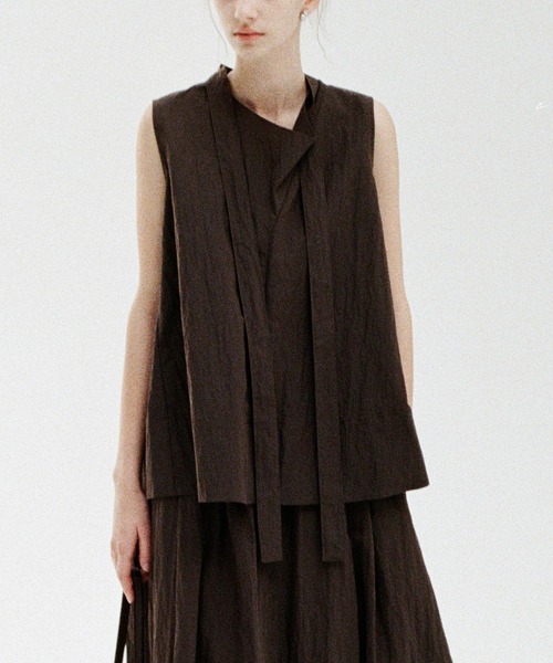 tageechita（タジチタ）の「【tageechita】ドレープネックリボン付きプリーツブラウス（シャツ/ブラウス・レディース・ブラウン・S/M/L）」の7枚目の写真