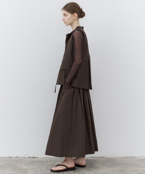 tageechita（タジチタ）の「【tageechita】ドレープネックリボン付きプリーツブラウス（シャツ/ブラウス・レディース・ブラウン・S/M/L）」の17枚目の写真