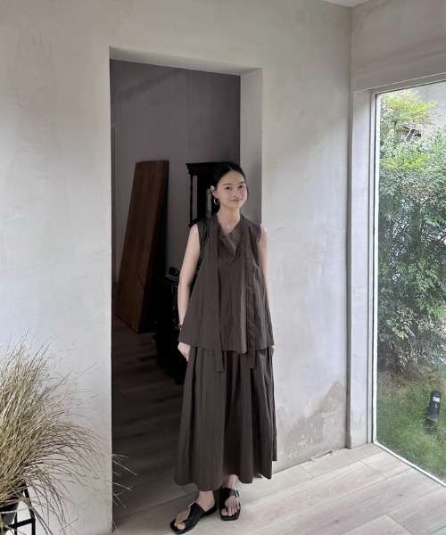 tageechita（タジチタ）の「【tageechita】ボウタイ ノースリーブブラウス（シャツ/ブラウス・レディース・ブラウン・M/S/L）」の13枚目の写真