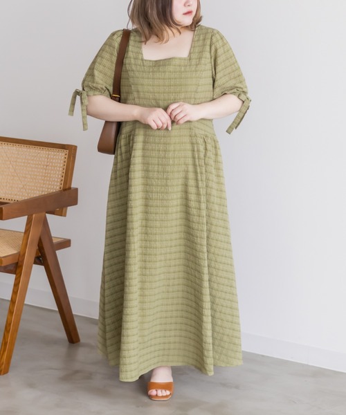 CLETTE(クレット)の「袖リボンチェックワンピース(ワンピース・レディース・アイボリー/ブラック/グリーン・LL/3L/4L)」の16枚目の写真