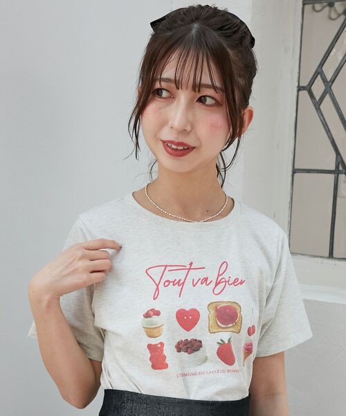 MAJESTIC LEGON（マジェスティックレゴン）の「スイートモチーフTシャツ（Tシャツ/カットソー・レディース・オートミール/ブルー系その他2/レッド系その他2・MEDIUM）」の6枚目の写真