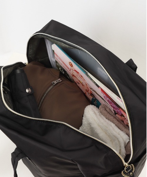 Legato Largo(レガートラルゴ)の「Legato Largo 撥水ナイロン 2WAY ボストンバッグ LT-D1273(ボストンバッグ・レディース・ネイビー・FREE)」の4枚目の写真