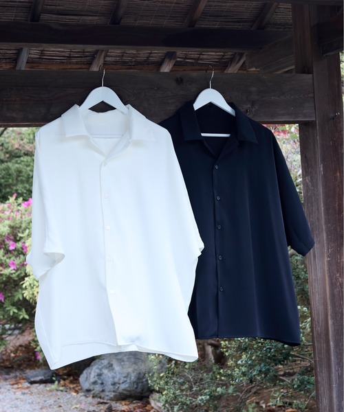 狐独(コドク)の「ルーズドルマントロミシャツ(シャツ/ブラウス・メンズ・ブラック/オフホワイト・MEDIUM/LARGE)」の19枚目の写真