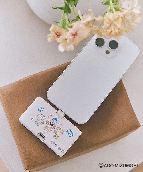 Adoコラボ モバイルバッテリー デザインNo.1 ジョージア×Adoコラボ モバイルバッテリー No.1 - メルカリ