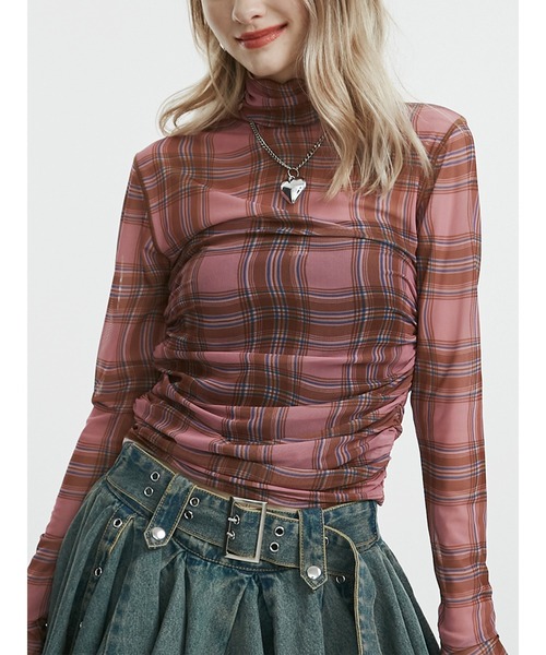 jouetie（ジュエティ）の「パターンシアートップス チェック 花柄（Tシャツ/カットソー・レディース・ベージュ/レッド/ピンク/ブラック・MEDIUM）」の3枚目の写真