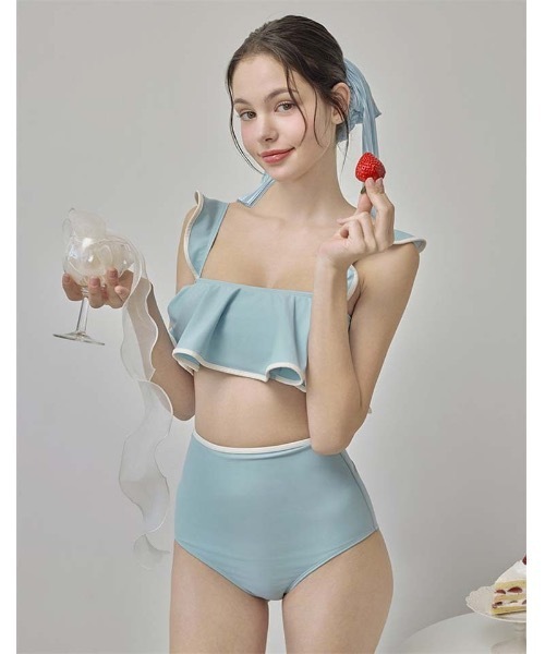 水着デビューにも！》ときめきフリル×配色ライン 大人のガーリー