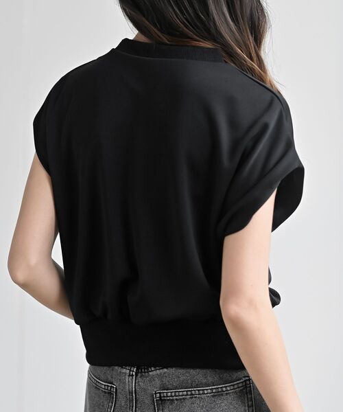 rps(アールピーエス)の「ショート丈ポンチT(Tシャツ/カットソー・レディース・グレイッシュベージュ/オフホワイト/ブラック/チャコールグレー/グリーン系その他/グレイッシュブルー・フリー)」の22枚目の写真