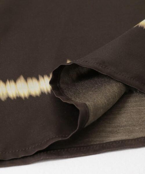 URBAN RESEARCH（アーバンリサーチ）の「『2サイズ展開』シルクミックスボーダープリントパンツ（その他パンツ・レディース・ブラウン/オフホワイト・36/38）」の12枚目の写真