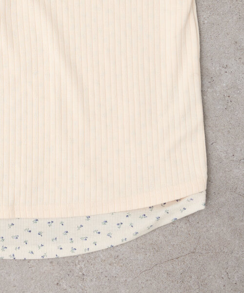w closet(ダブルクローゼット)の「【4色展開】小花レイヤードT(Tシャツ/カットソー・レディース・ピンク/イエロー/チャコールグレー/アイボリー・FREE)」の15枚目の写真