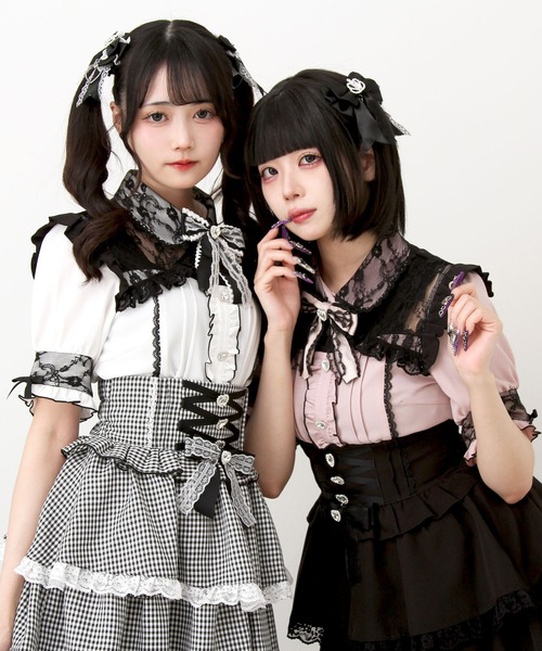 DearMyLove(ディアマイラブ)の「レース重ねフリルリボンビジューブラウス(シャツ/ブラウス・レディース・ブルーグレー/ホワイト×ブラック/ブラック/ブラック×ピンク/ホワイト・MEDIUM/LARGE/LL/3L)」の13枚目の写真