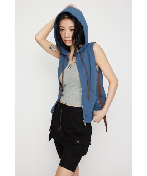LAGUA GEM（ラグアジェム）の「LOOSE ARM NOSLEEVE フーディ（タンクトップ・レディース・チャコールグレー/ダークブルー/カーキ・FREE）」の17枚目の写真