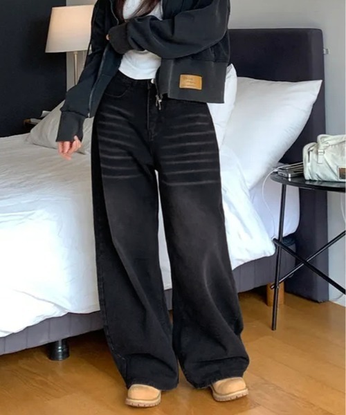 kirakiraShop(キラキラショップ)の「ペイント ロゴ ルーズ ワイド デニムパンツ(デニムパンツ・レディース・ブラック・L/M/S)」の11枚目の写真