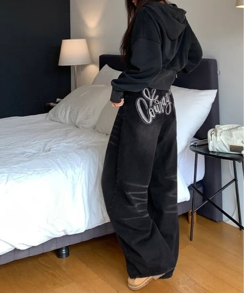 kirakiraShop(キラキラショップ)の「ペイント ロゴ ルーズ ワイド デニムパンツ(デニムパンツ・レディース・ブラック・L/M/S)」の15枚目の写真