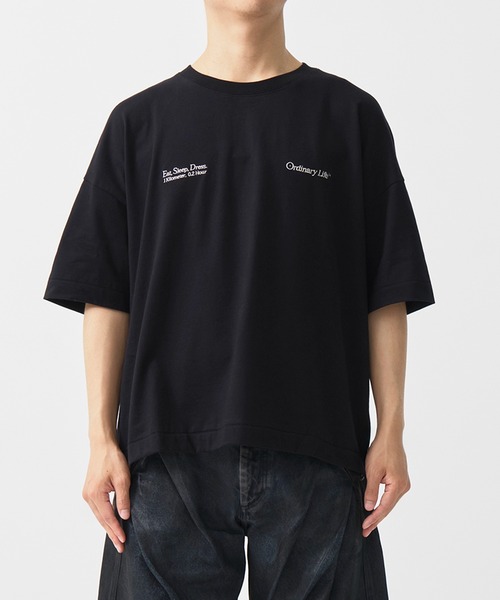 やこ UNEEK BASEMNT - Discover independent style.