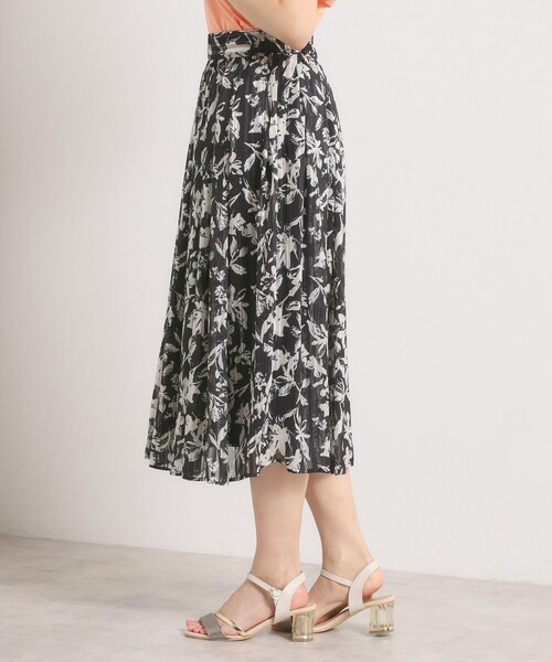 ITS'DEMO（イッツデモ）の「【手洗い可／後ろウエストゴム】ラメスト単色花柄スカート（スカート・レディース・ブラック系/ダークブラウン系/ホワイト系3・00）」の9枚目の写真