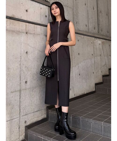 MURUA（ムルーア）の「スタッズワンハンドルバッグ（ハンドバッグ・レディース・ブラック/ボルドー・FREE）」の21枚目の写真