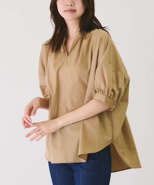 Jayro（ジャイロ）の「バックギャザーシャツブラウス（シャツ/ブラウス・レディース・ブルー/ベージュ・38）」の2枚目の写真