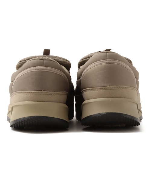 THE NORTH FACE(ザノースフェイス)の「THE NORTH FACE Nuptse Loafer / ザ・ノース・フェイス ヌプシ ローファー(ブーツ・メンズ・ベージュ/ホワイト/ブラック・23.0cm/24.0cm/25.0cm/26.0cm/27.0cm/28.0cm/29.0cm)」の4枚目の写真