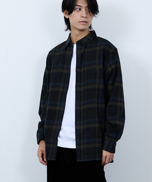 NAVY（ネイビー）の「【ユニセックス】Soft Flannel Plaid Shirt  Casual Checkered Long Sleeveソフトフランネルチェックシャツ（シャツ/ブラウス・メンズ・レッド/ブラック/アイボリー/ベージュ/ネイビー/ブルー・S/XL/L/M）」の4枚目の写真
