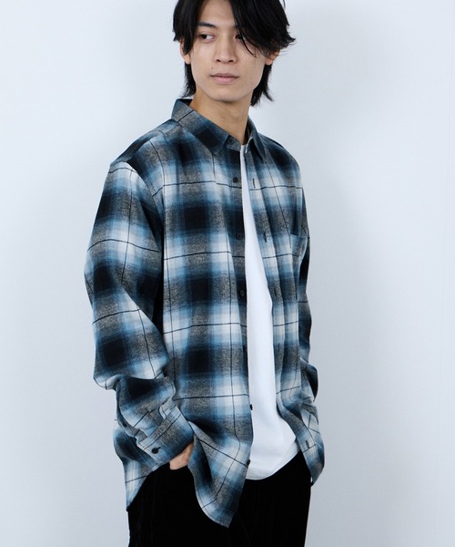 NAVY（ネイビー）の「【ユニセックス】Soft Flannel Plaid Shirt  Casual Checkered Long Sleeveソフトフランネルチェックシャツ（シャツ/ブラウス・メンズ・レッド/ブラック/アイボリー/ベージュ/ネイビー/ブルー・S/XL/L/M）」の5枚目の写真