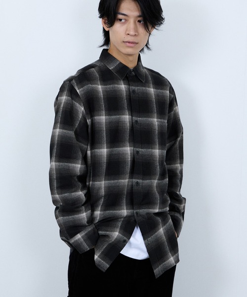 NAVY（ネイビー）の「【ユニセックス】Soft Flannel Plaid Shirt  Casual Checkered Long Sleeveソフトフランネルチェックシャツ（シャツ/ブラウス・メンズ・レッド/ブラック/アイボリー/ベージュ/ネイビー/ブルー・S/XL/L/M）」の16枚目の写真