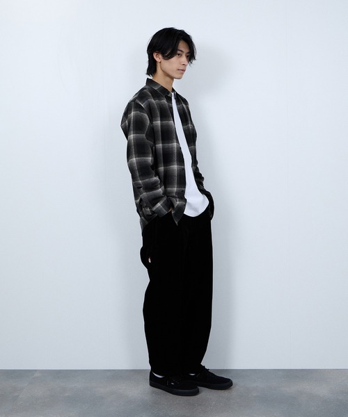 NAVY（ネイビー）の「【ユニセックス】Soft Flannel Plaid Shirt  Casual Checkered Long Sleeveソフトフランネルチェックシャツ（シャツ/ブラウス・メンズ・レッド/ブラック/アイボリー/ベージュ/ネイビー/ブルー・S/XL/L/M）」の19枚目の写真