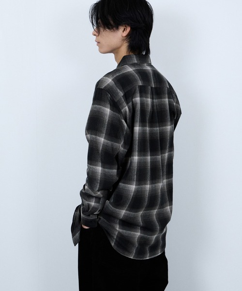NAVY（ネイビー）の「【ユニセックス】Soft Flannel Plaid Shirt  Casual Checkered Long Sleeveソフトフランネルチェックシャツ（シャツ/ブラウス・メンズ・レッド/ブラック/アイボリー/ベージュ/ネイビー/ブルー・S/XL/L/M）」の17枚目の写真