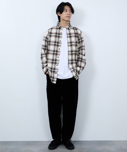 NAVY（ネイビー）の「【ユニセックス】Soft Flannel Plaid Shirt  Casual Checkered Long Sleeveソフトフランネルチェックシャツ（シャツ/ブラウス・メンズ・レッド/ブラック/アイボリー/ベージュ/ネイビー/ブルー・S/XL/L/M）」の22枚目の写真