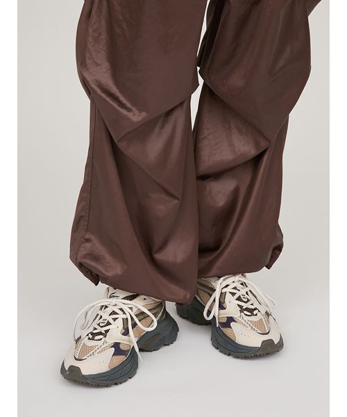 emmi(エミ)の「タックフォルムカーゴパンツ(その他パンツ・レディース・ホワイト/ブラック/ブラウン・0/1)」の14枚目の写真