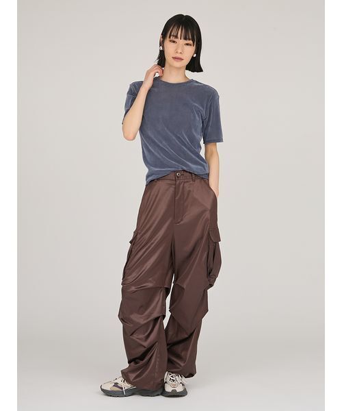 emmi(エミ)の「タックフォルムカーゴパンツ(その他パンツ・レディース・ホワイト/ブラック/ブラウン・0/1)」の19枚目の写真