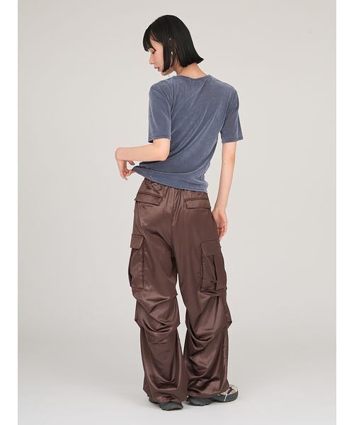 emmi(エミ)の「タックフォルムカーゴパンツ(その他パンツ・レディース・ホワイト/ブラック/ブラウン・0/1)」の22枚目の写真