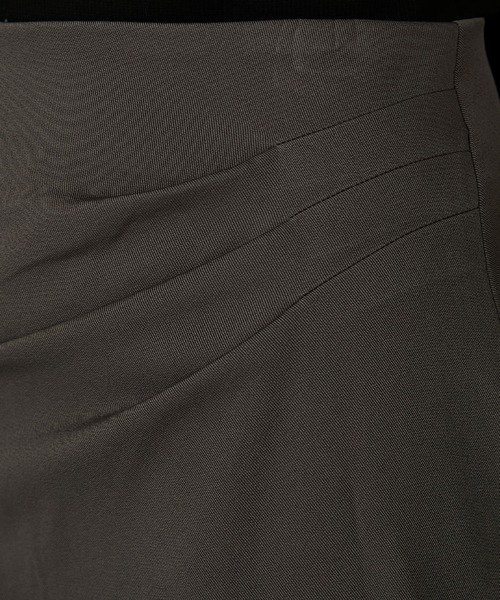 Cherir Mignon(シェリルミニョン)の「【Cherir Mignon】- Silhouette Couture -インパン付き ドレープタックミニスカート(スカート・レディース・チャコールグレー/ブラック・S/M)」の22枚目の写真
