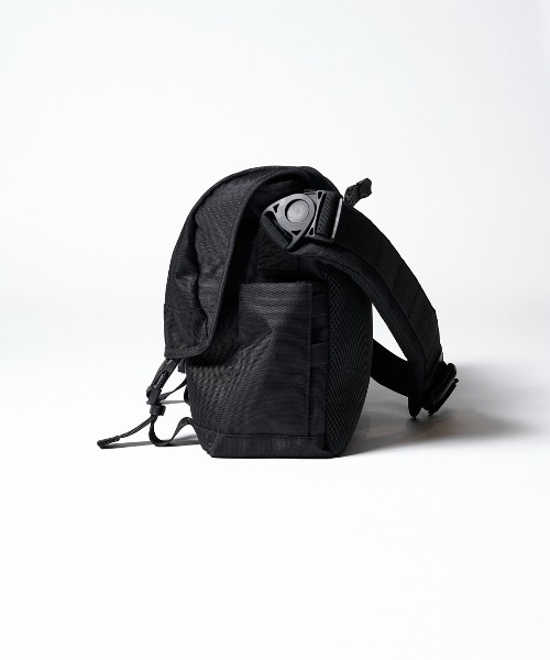 MAKAVELIC(マキャベリック)の「Signal Messenger Bag(バックパック/リュック・メンズ・ブラック・ONESIZE)」の3枚目の写真