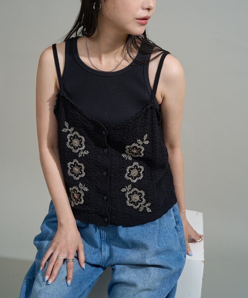 FREAK'S STORE（フリークスストア）の「透かし編み ビーズ刺繍キャミソール ビスチェ（キャミソール・レディース・マスタード/オフホワイト/ブラック・ﾌﾘ-）」の8枚目の写真