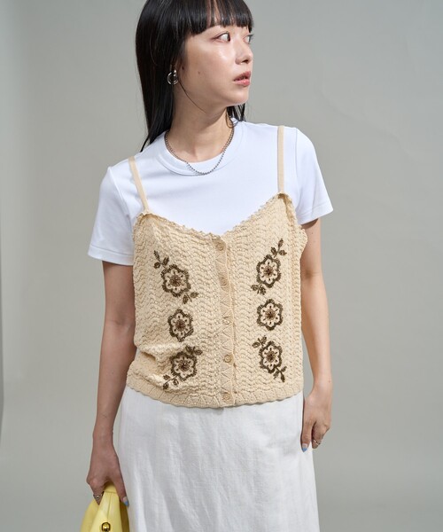 FREAK'S STORE（フリークスストア）の「透かし編み ビーズ刺繍キャミソール ビスチェ（キャミソール・レディース・マスタード/オフホワイト/ブラック・ﾌﾘ-）」の15枚目の写真