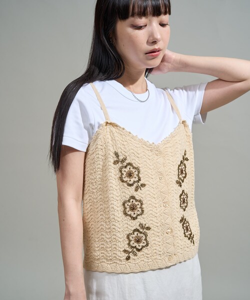 FREAK'S STORE（フリークスストア）の「透かし編み ビーズ刺繍キャミソール ビスチェ（キャミソール・レディース・マスタード/オフホワイト/ブラック・ﾌﾘ-）」の18枚目の写真