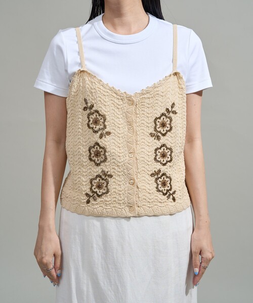 FREAK'S STORE（フリークスストア）の「透かし編み ビーズ刺繍キャミソール ビスチェ（キャミソール・レディース・マスタード/オフホワイト/ブラック・ﾌﾘ-）」の20枚目の写真