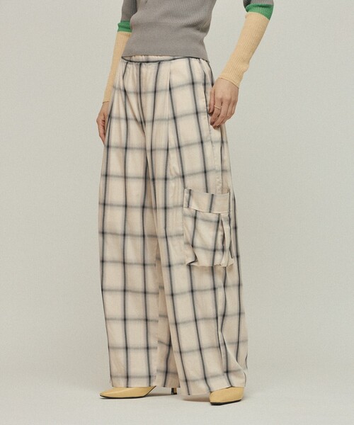 Firsthand（ファーストハンド）の「Firsthand/ファーストハンド オンブレーチェック イージーパンツ / パッチポケット ワイドイージーパンツ（その他パンツ・レディース・オフホワイト/ブラック・S/M）」の6枚目の写真