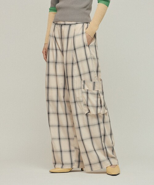 Firsthand（ファーストハンド）の「Firsthand/ファーストハンド オンブレーチェック イージーパンツ / パッチポケット ワイドイージーパンツ（その他パンツ・レディース・オフホワイト/ブラック・S/M）」の7枚目の写真