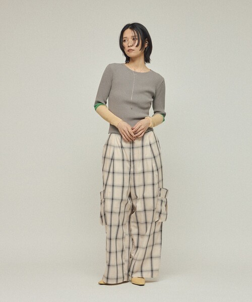 Firsthand（ファーストハンド）の「Firsthand/ファーストハンド オンブレーチェック イージーパンツ / パッチポケット ワイドイージーパンツ（その他パンツ・レディース・オフホワイト/ブラック・S/M）」の13枚目の写真